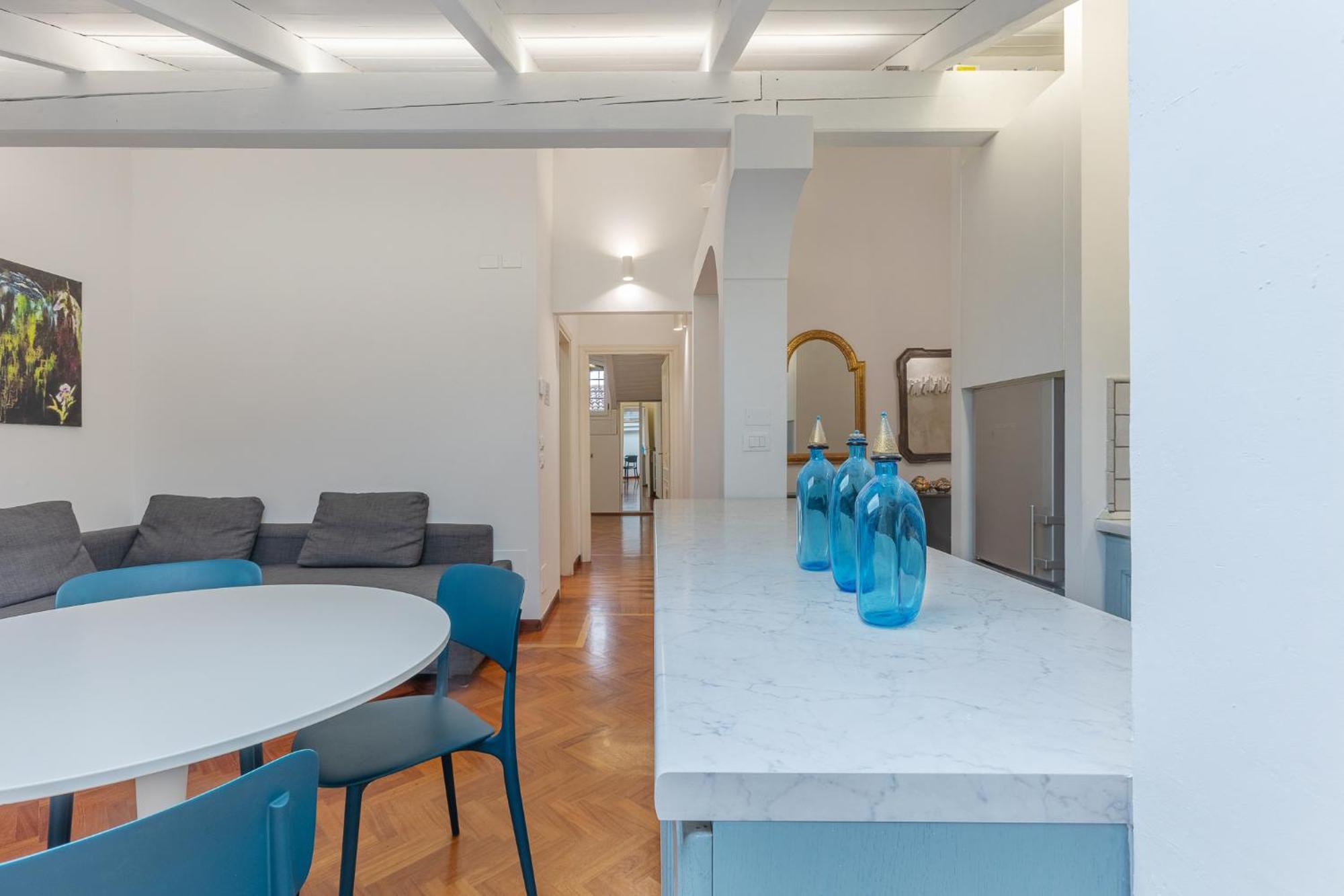 Pratello Elegante E Raffinata Mansarda Apartment Болоня Екстериор снимка