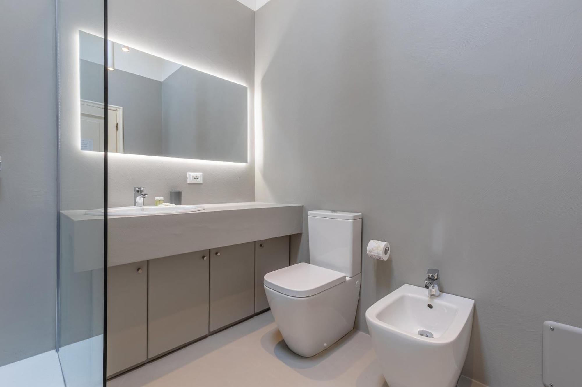 Pratello Elegante E Raffinata Mansarda Apartment Болоня Екстериор снимка